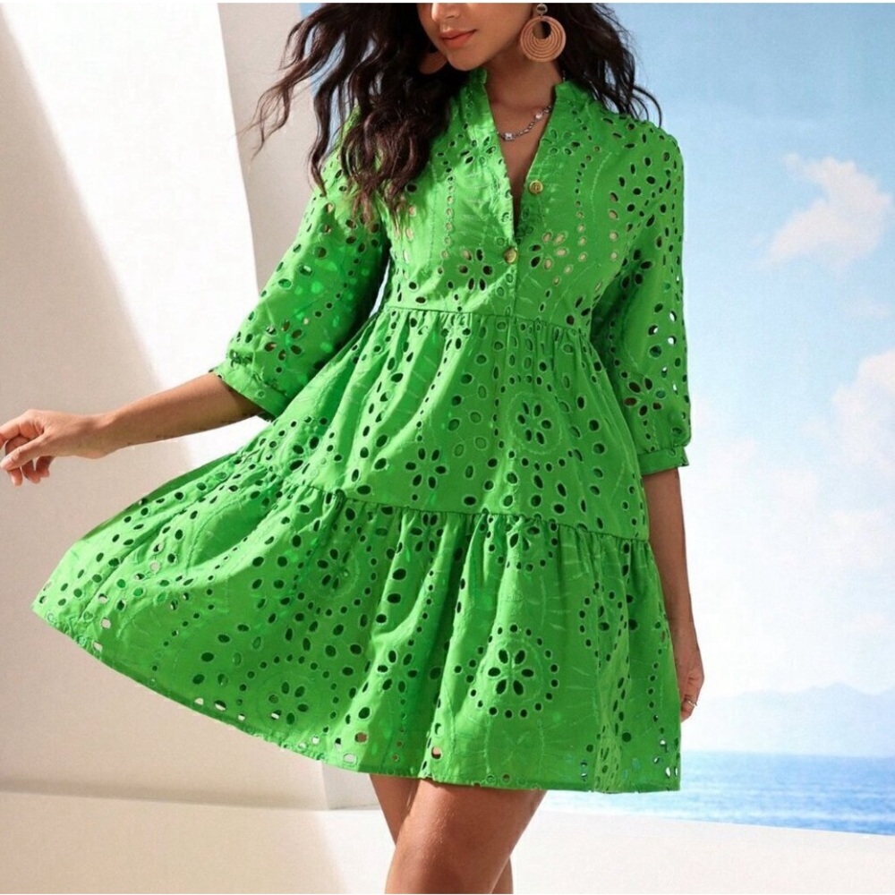 💚 Green Boho Women's Solid Notch Neck Ruffle Hem Schiffy Dress - Picture 3 of 8